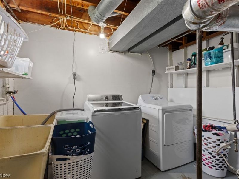 112 Parkview Drive, Wintersville, OH 43953 Photo 22