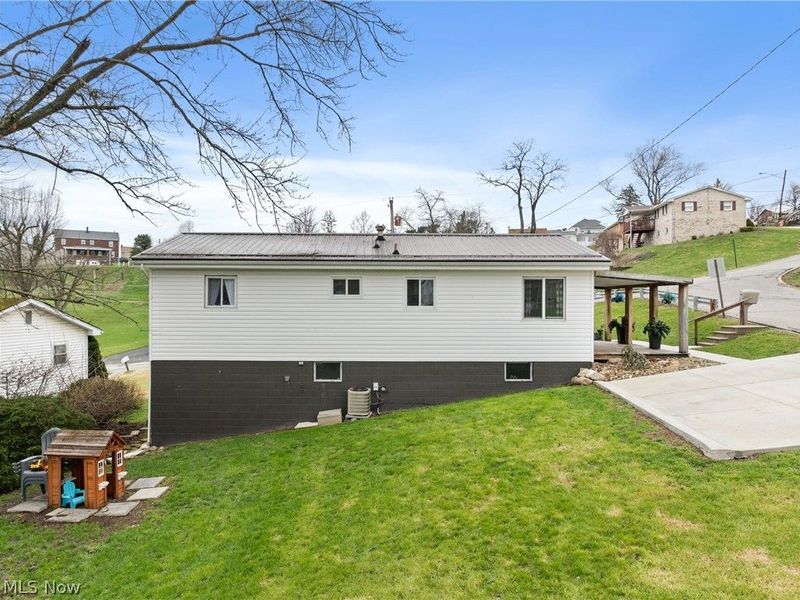 112 Parkview Drive, Wintersville, OH 43953 Photo 24