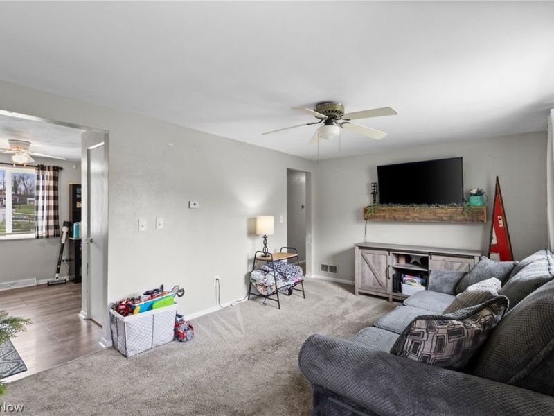 112 Parkview Drive, Wintersville, OH 43953 Photo 5