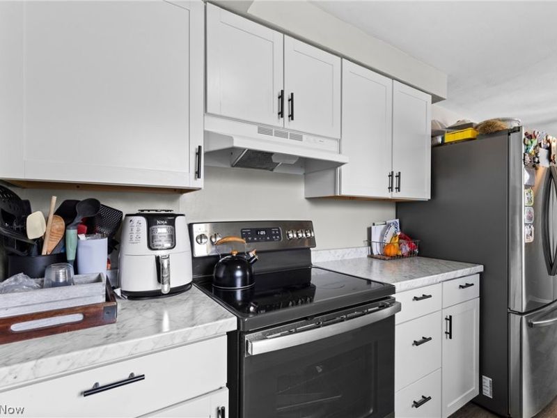 112 Parkview Drive, Wintersville, OH 43953 Photo 9