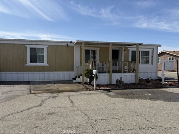 3700 Olds Road, Unit 38, Oxnard, CA 93033