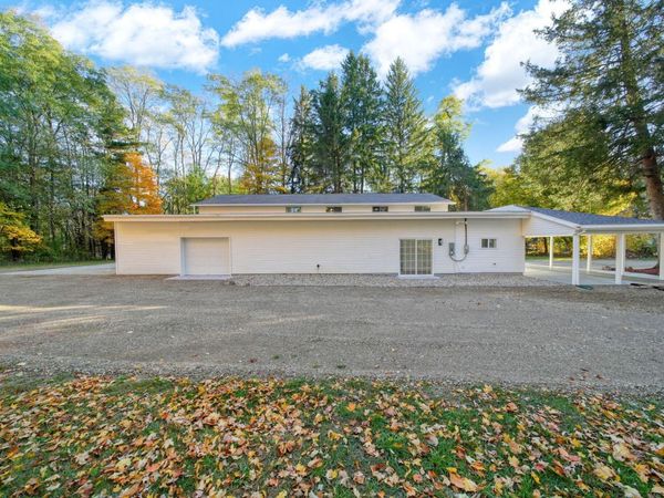 6947 Brown Road, Parma, MI 49269