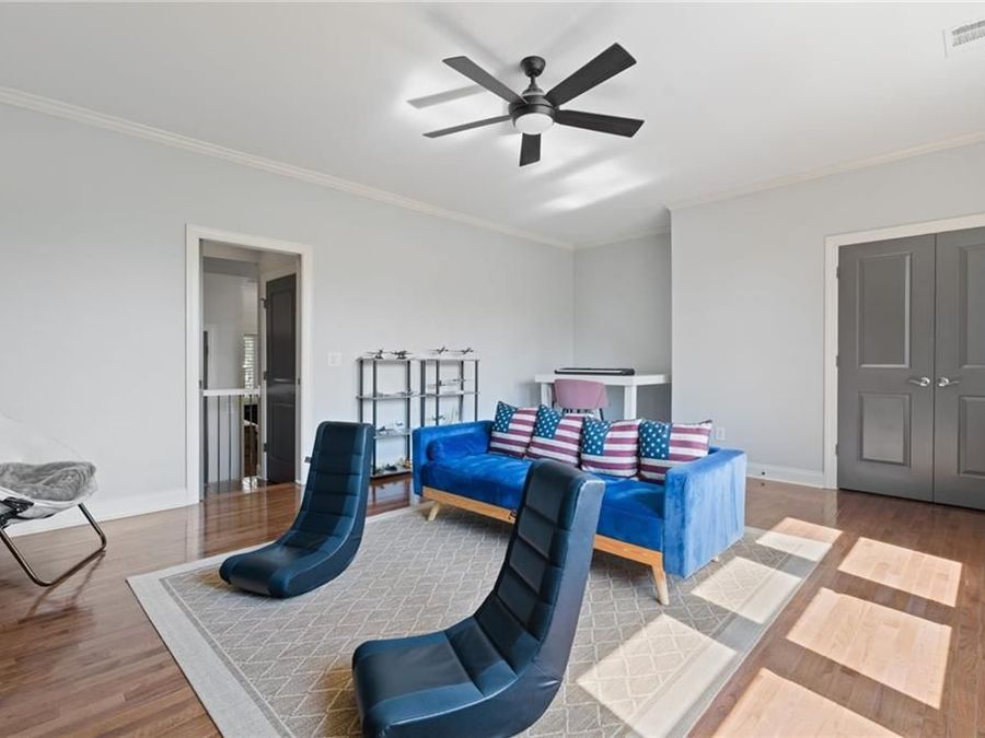 Property Image 63