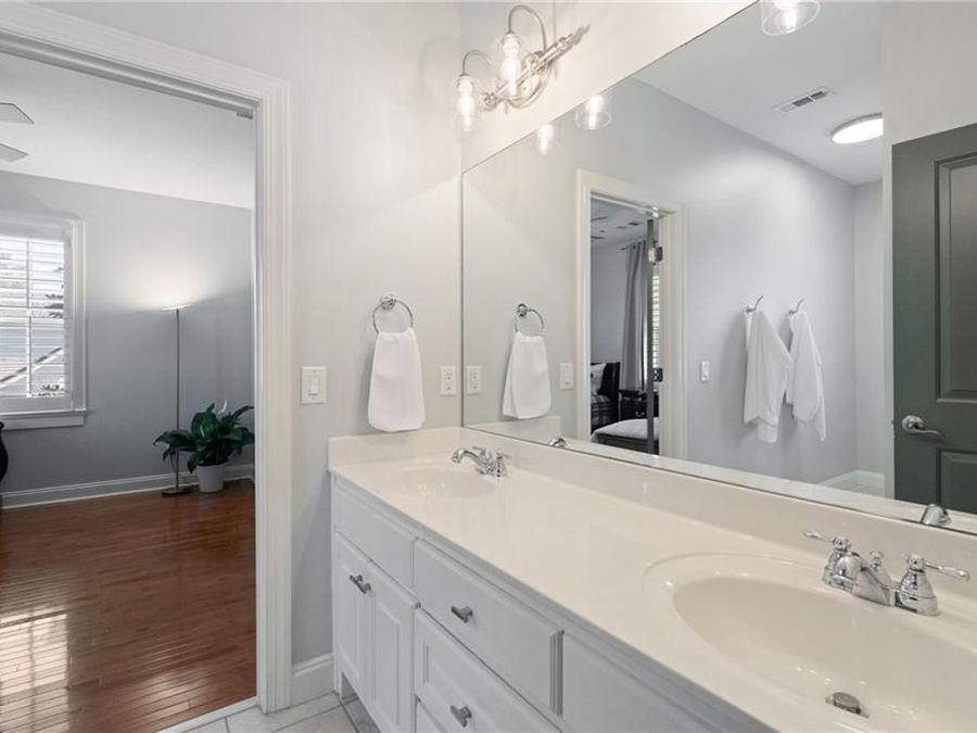 Property Image 80