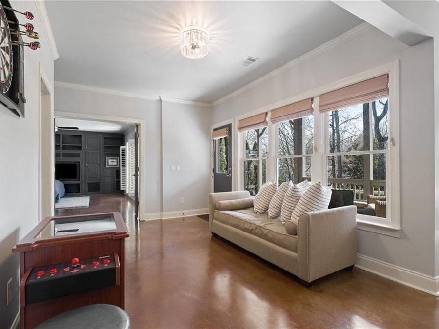 Property Image 90
