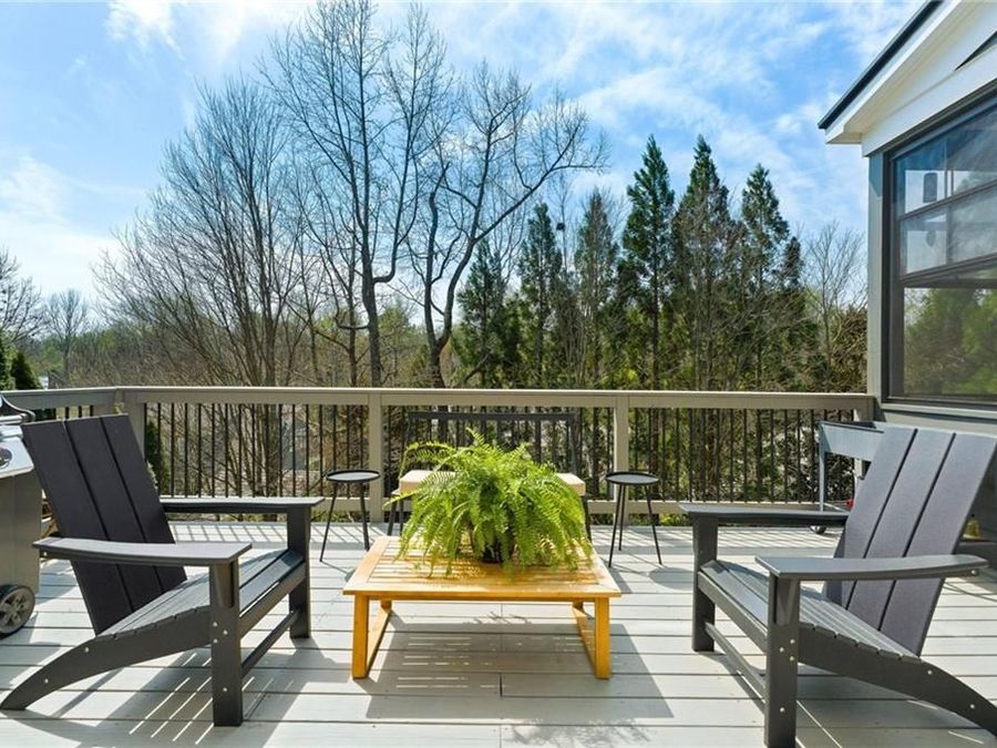 Property Image 100