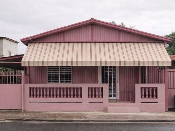 46 N CALLE BARCELONA, GUAYAMA, PR 00784