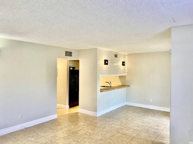 6051 10th Avenue N, Unit 136, Greenacres, FL 33463 Photo