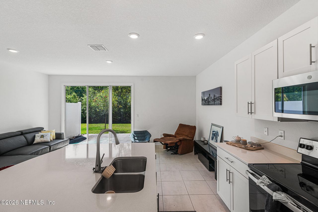 336 Annies Place, Jacksonville, FL 32218 Photo