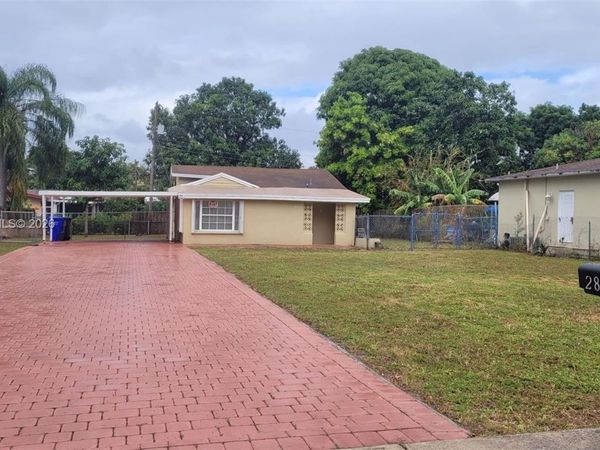 2855 Funston St , Hollywood, FL 33020