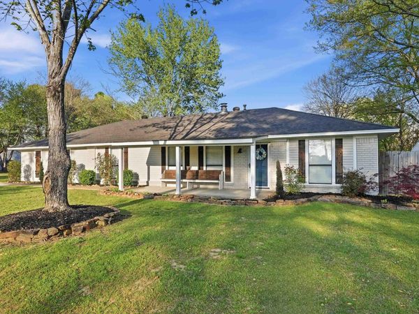 19 Rosanne Dr, Conway, AR 72034