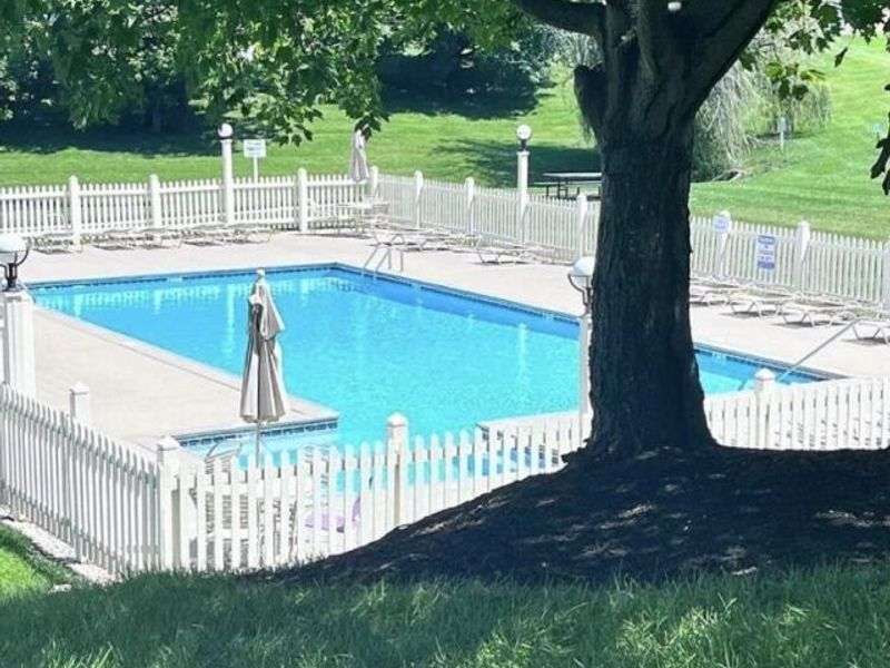 7450 Ridge Edge Court, Unit B, Florence, KY 41042 Photo 24