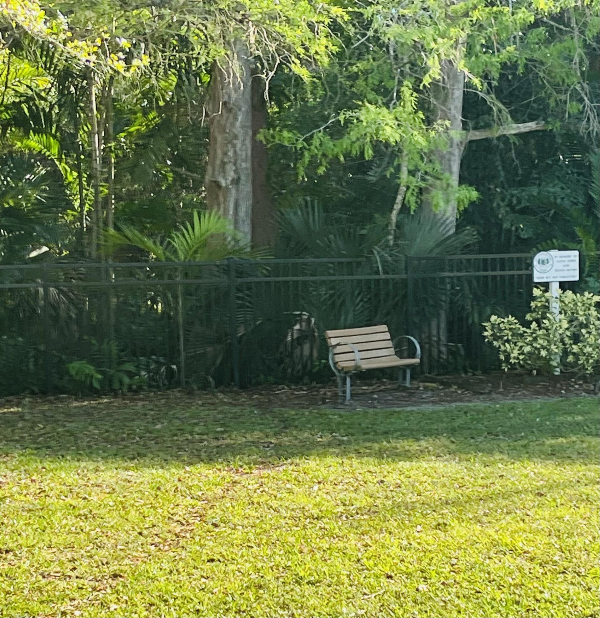 111 Royal Pk Drive, Oakland Park, FL 33309 Photo