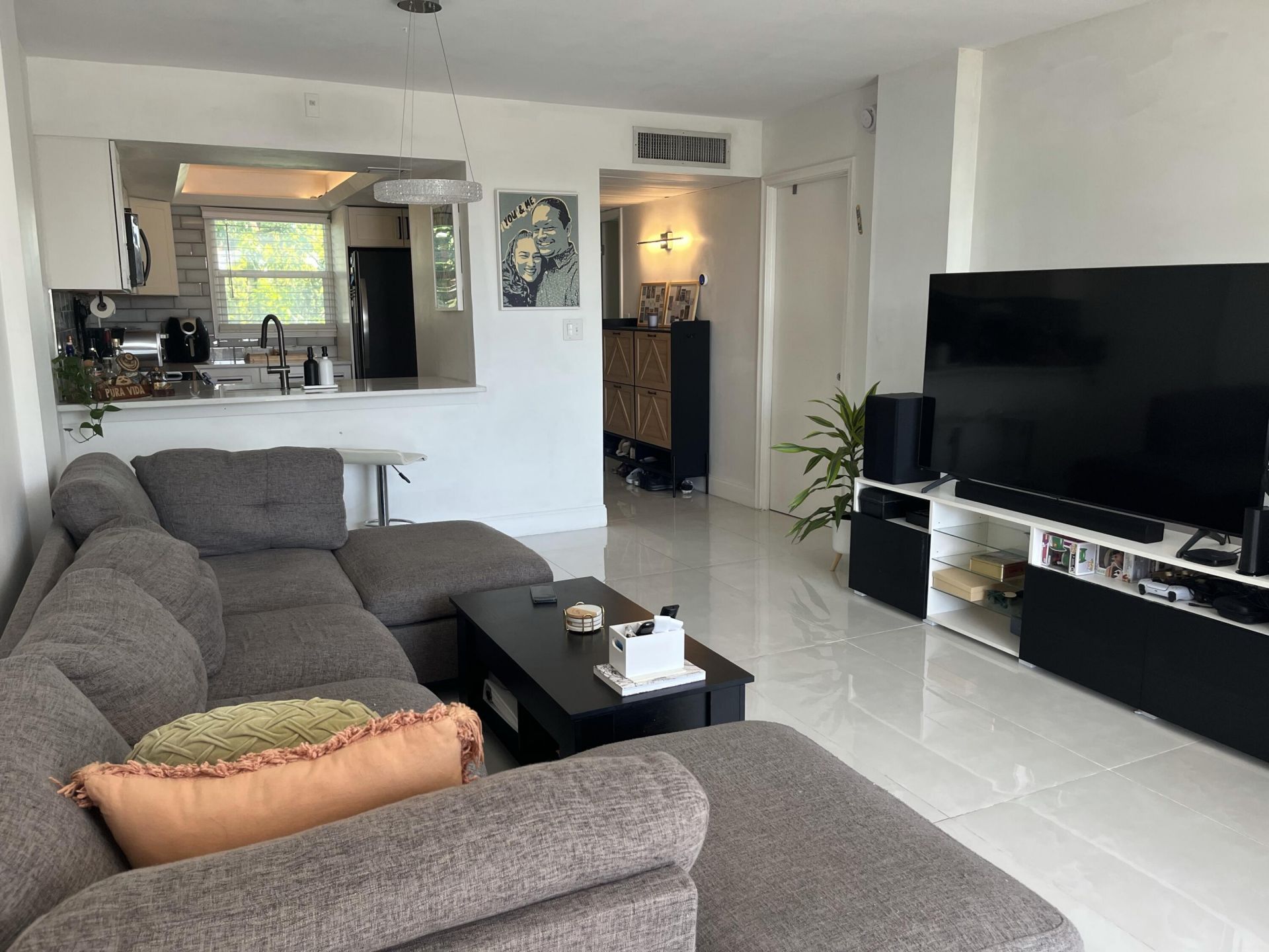 111 Royal Pk Drive, Oakland Park, FL 33309 Photo