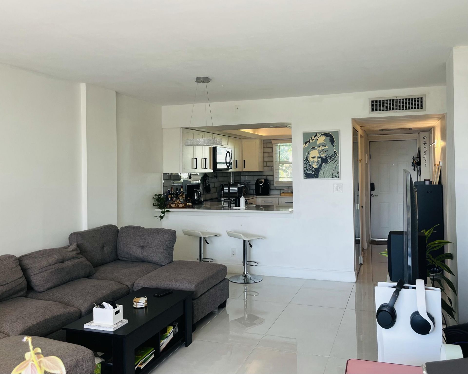 111 Royal Pk Drive, Oakland Park, FL 33309 Photo