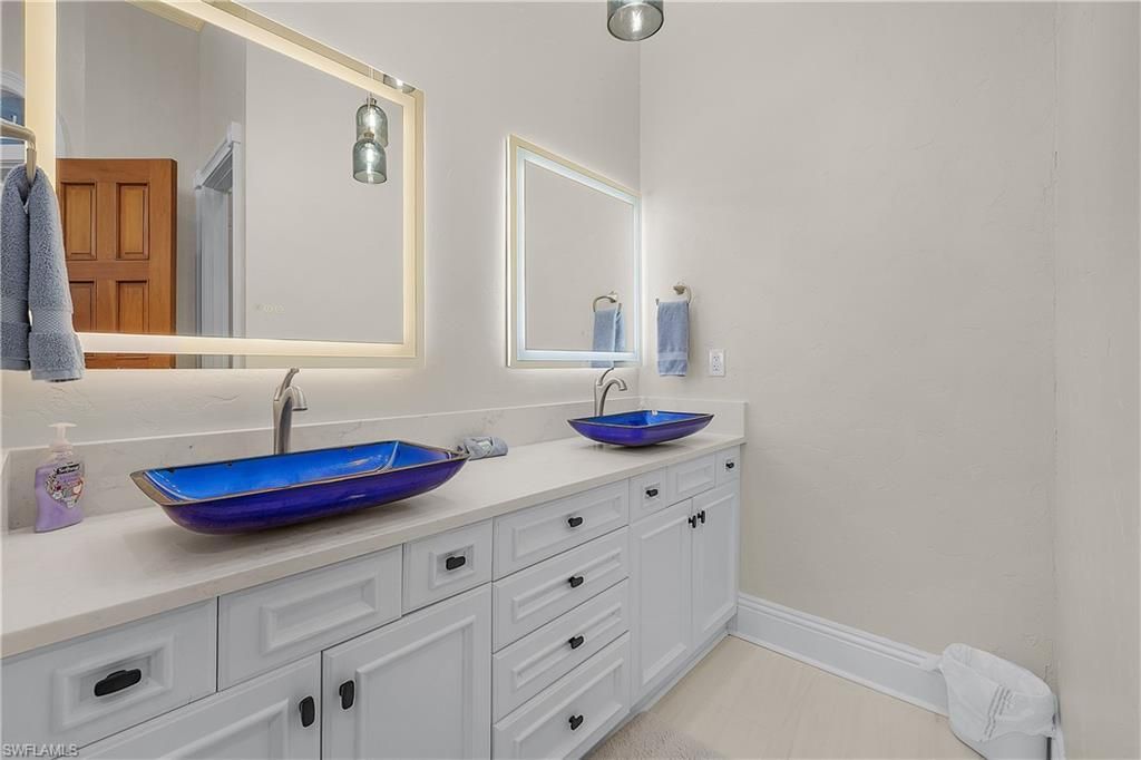 1526 Hermitage Ln, Cape Coral, FL 33914 Photo