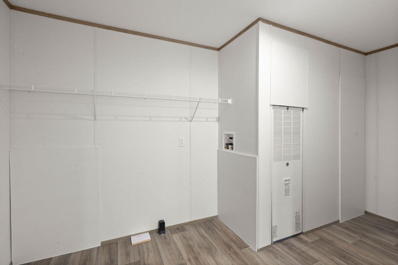 8996 Old State Road Photo 11