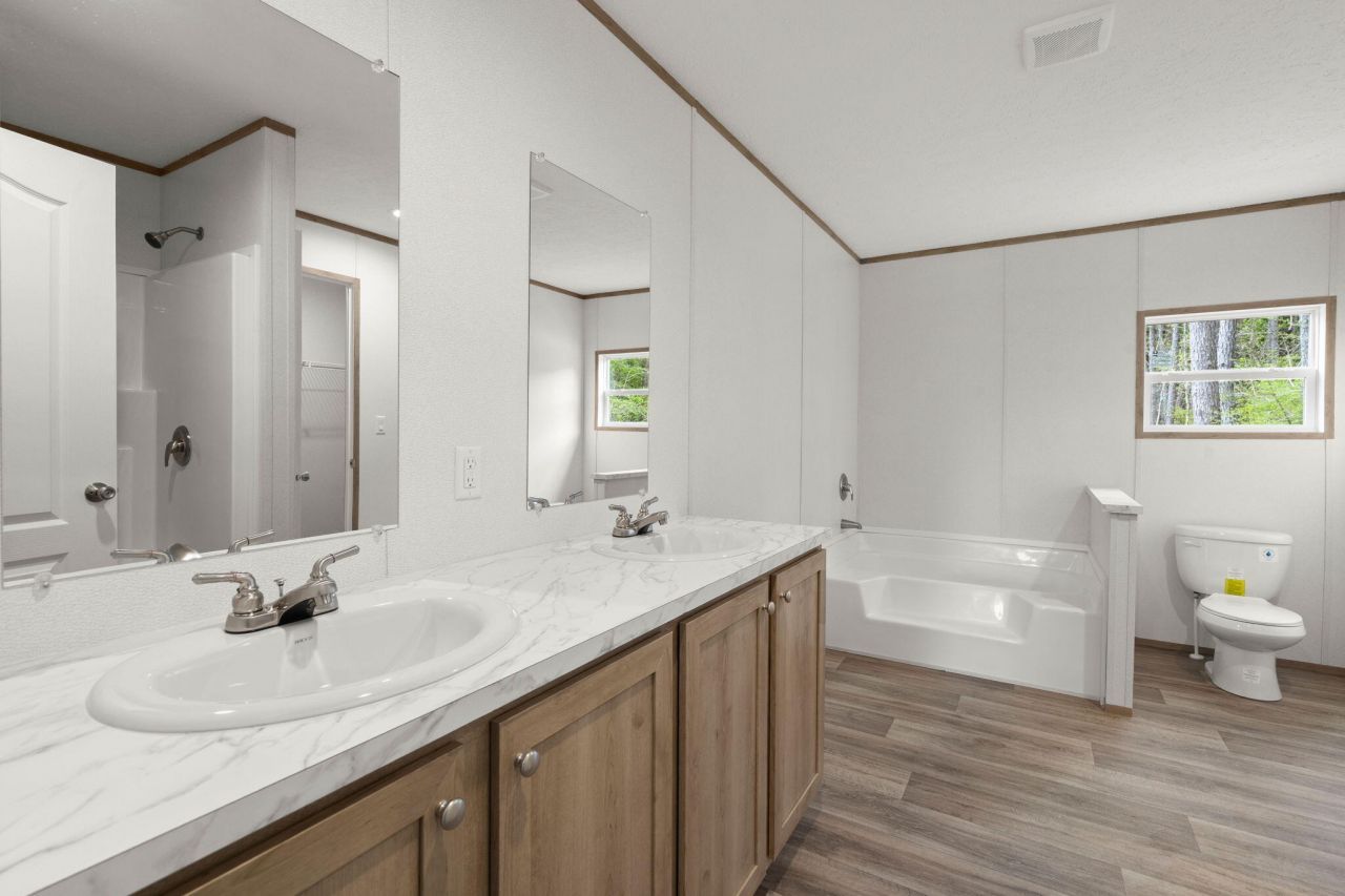 8996 Old State Road Photo 16