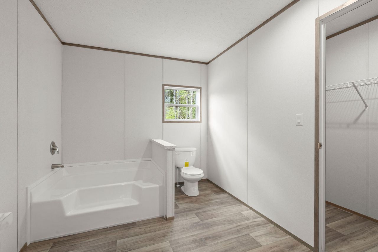 8996 Old State Road Photo 18