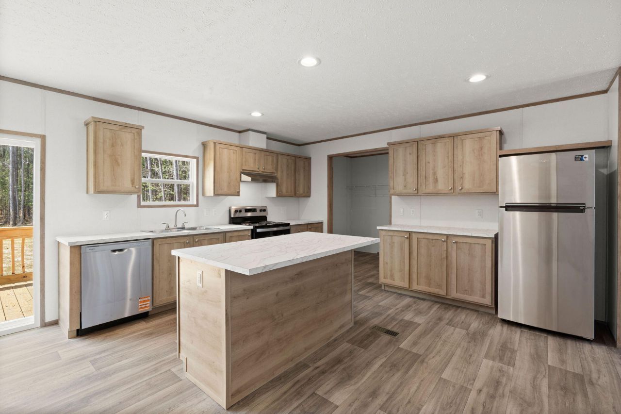 8996 Old State Road Photo 7