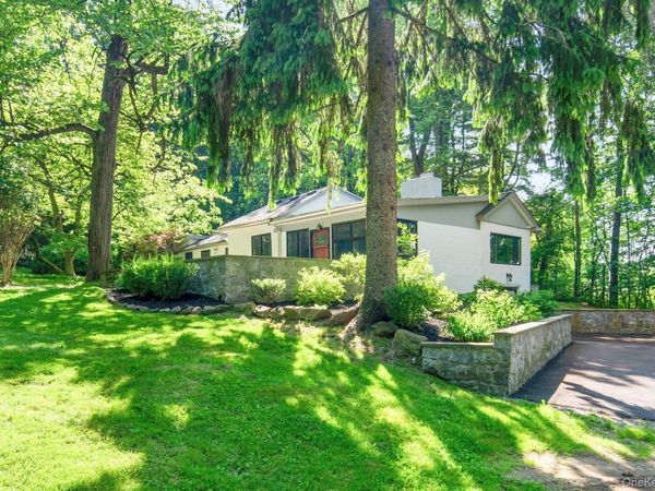 241 W Mt Airy Road , Croton-on-Hudson, NY 10520