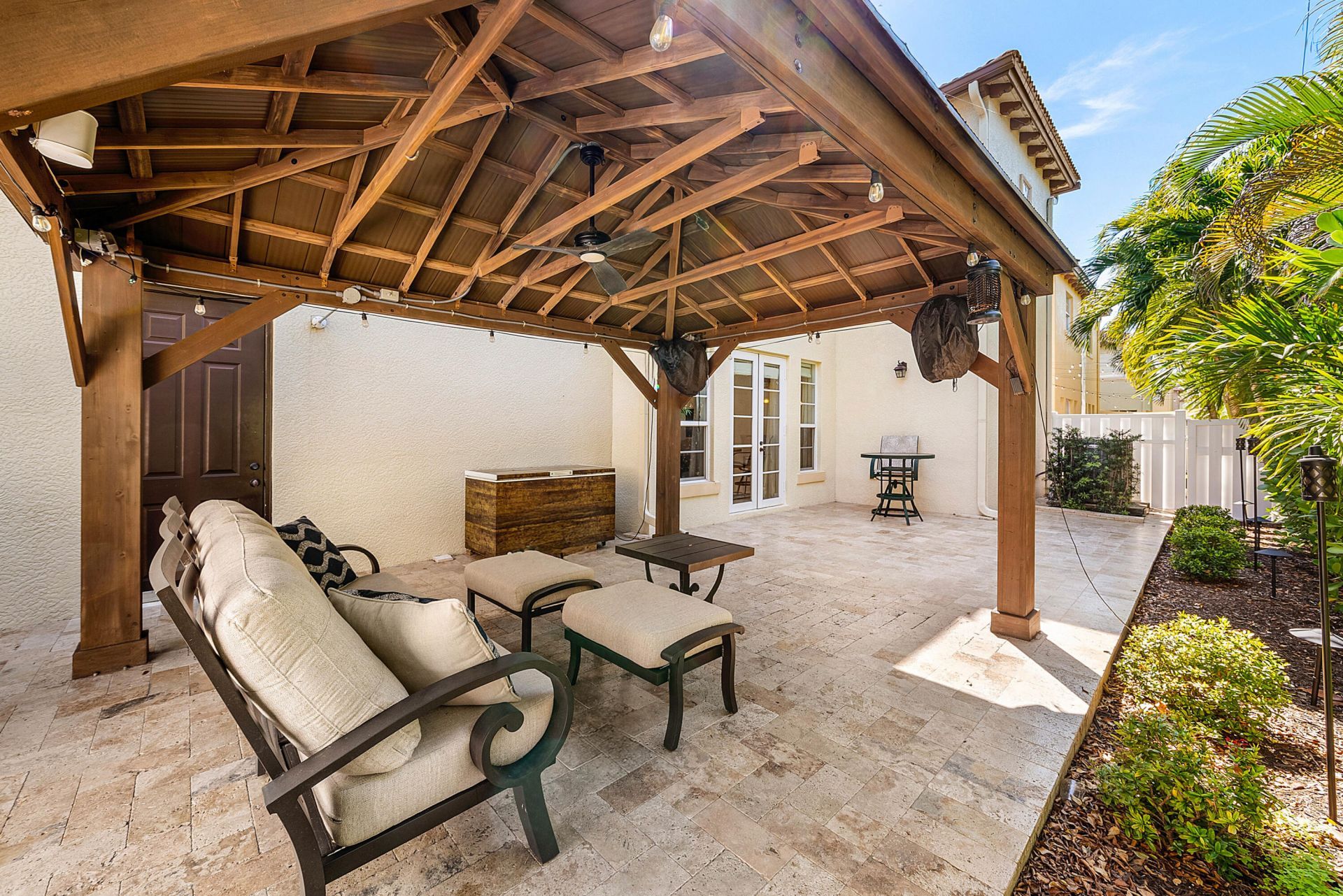 71 Via Poinciana Lane, Boca Raton, FL 33487 Photo