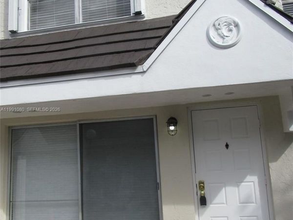 6825 SW 45th Ln , Unit 12, Miami, FL 33155