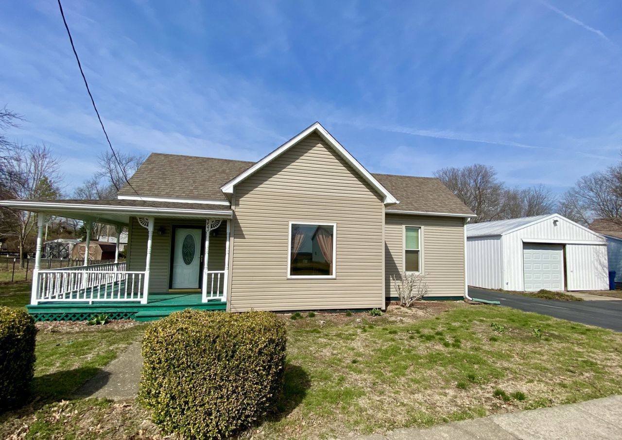 353 E State Street, Cisco, IL 61830 Main Photo