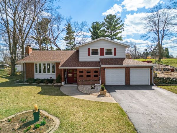 8722 Sheffield Drive , Belvidere, IL 61008