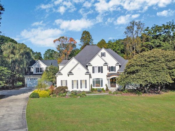 156 Morgan Fields Drive, Wartburg, TN 37887