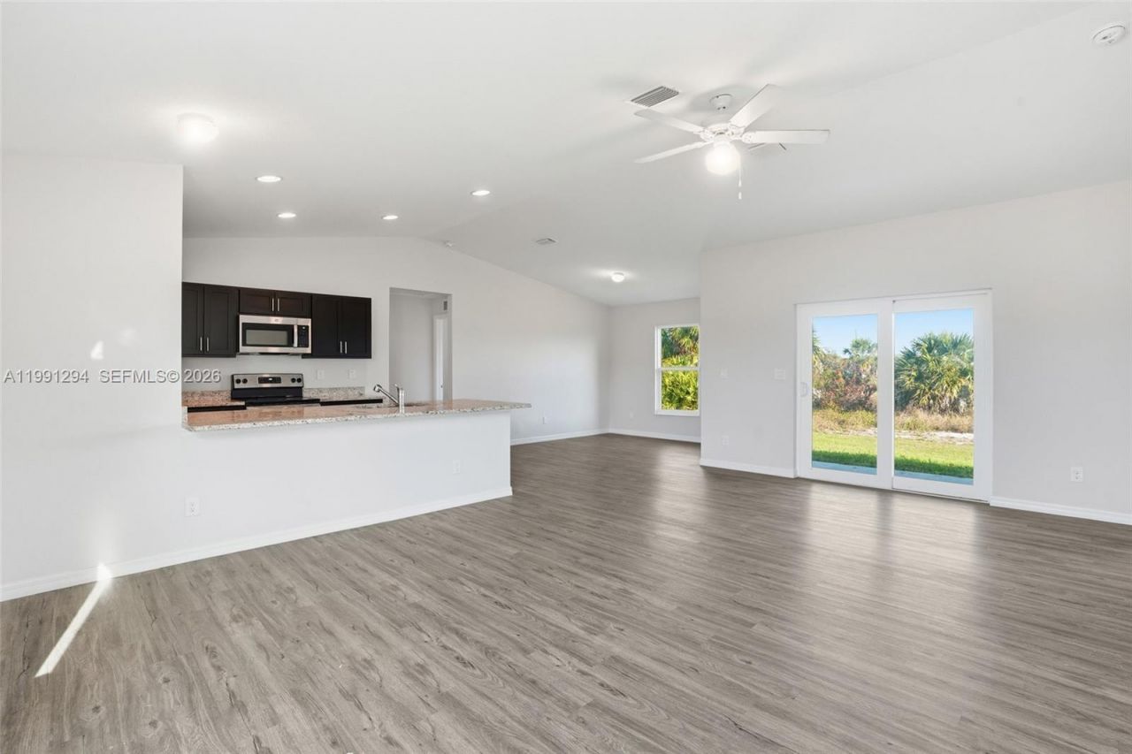 3110 Kapok Cir, La Belle, FL 33935 Photo