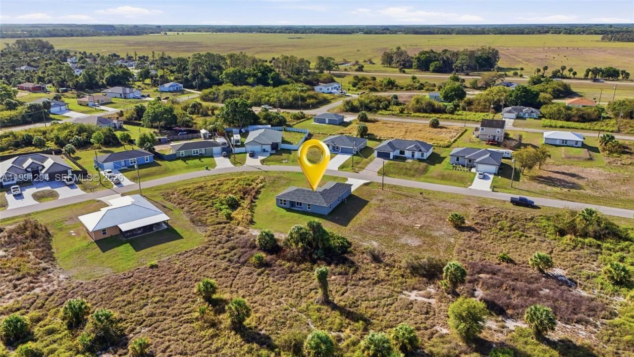 3110 Kapok Cir, La Belle, FL 33935 Photo