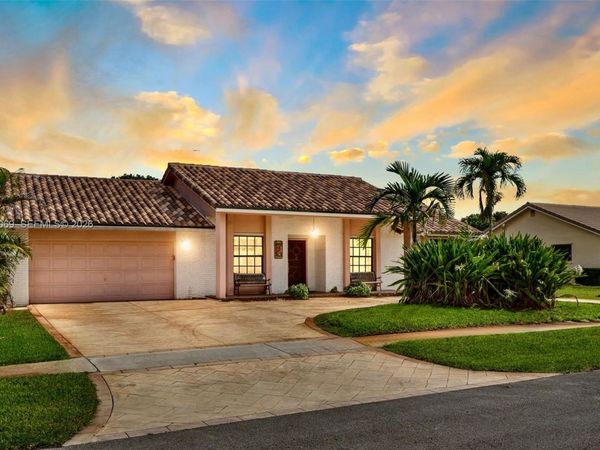 5171 SW 20th St , Plantation, FL 33317