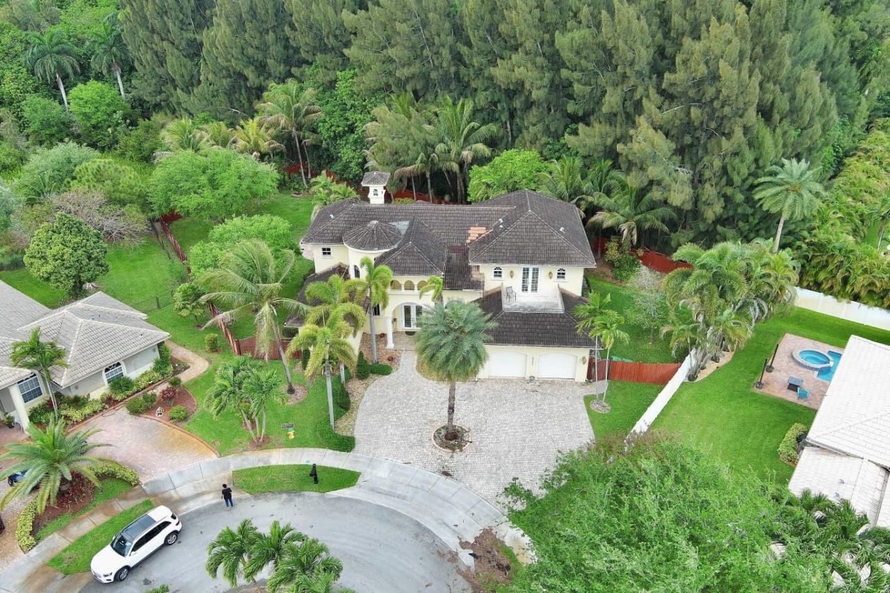 6301 SW 58th Court, Davie, FL 33314 Photo