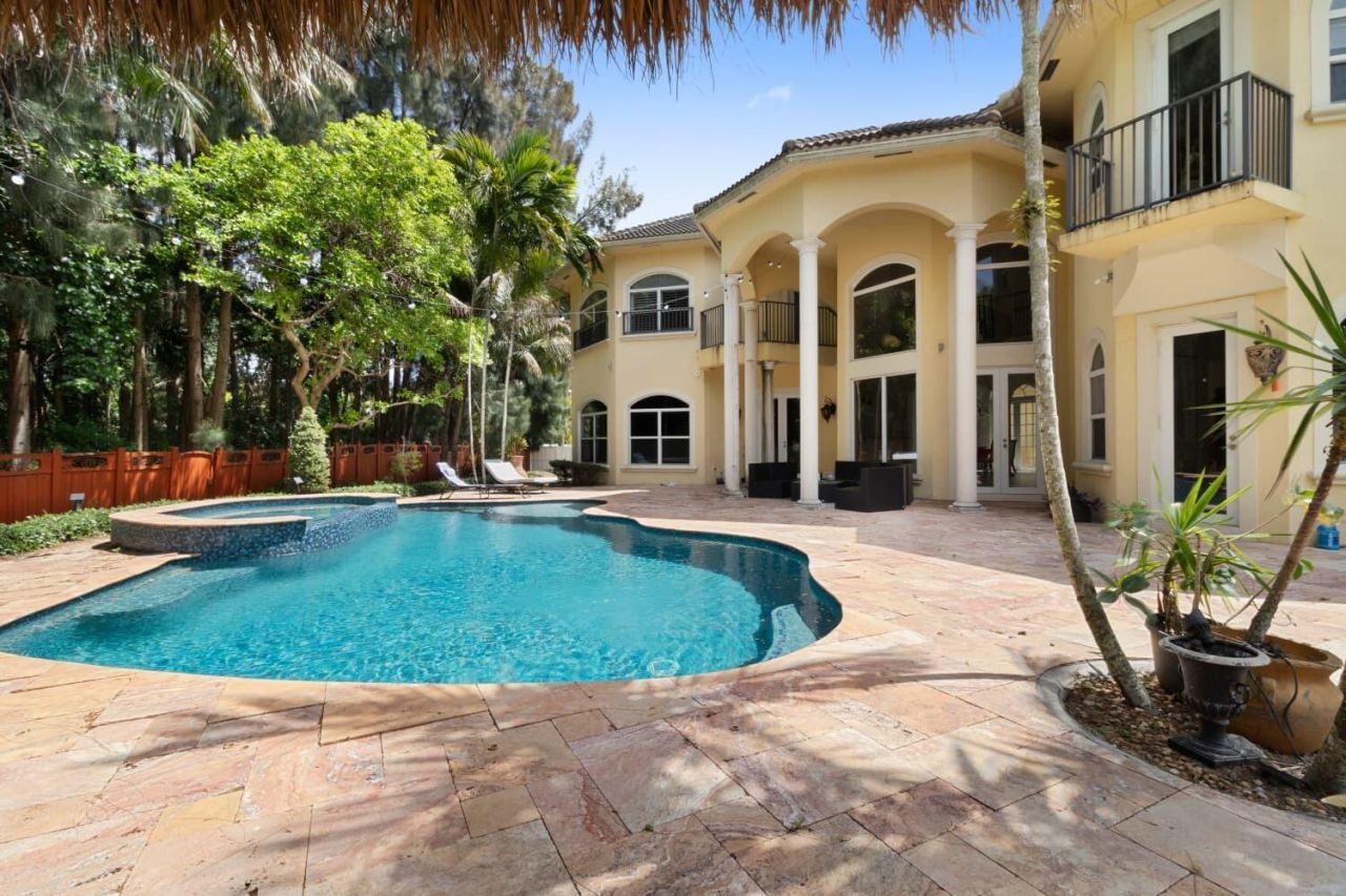 6301 SW 58th Court, Davie, FL 33314 Photo