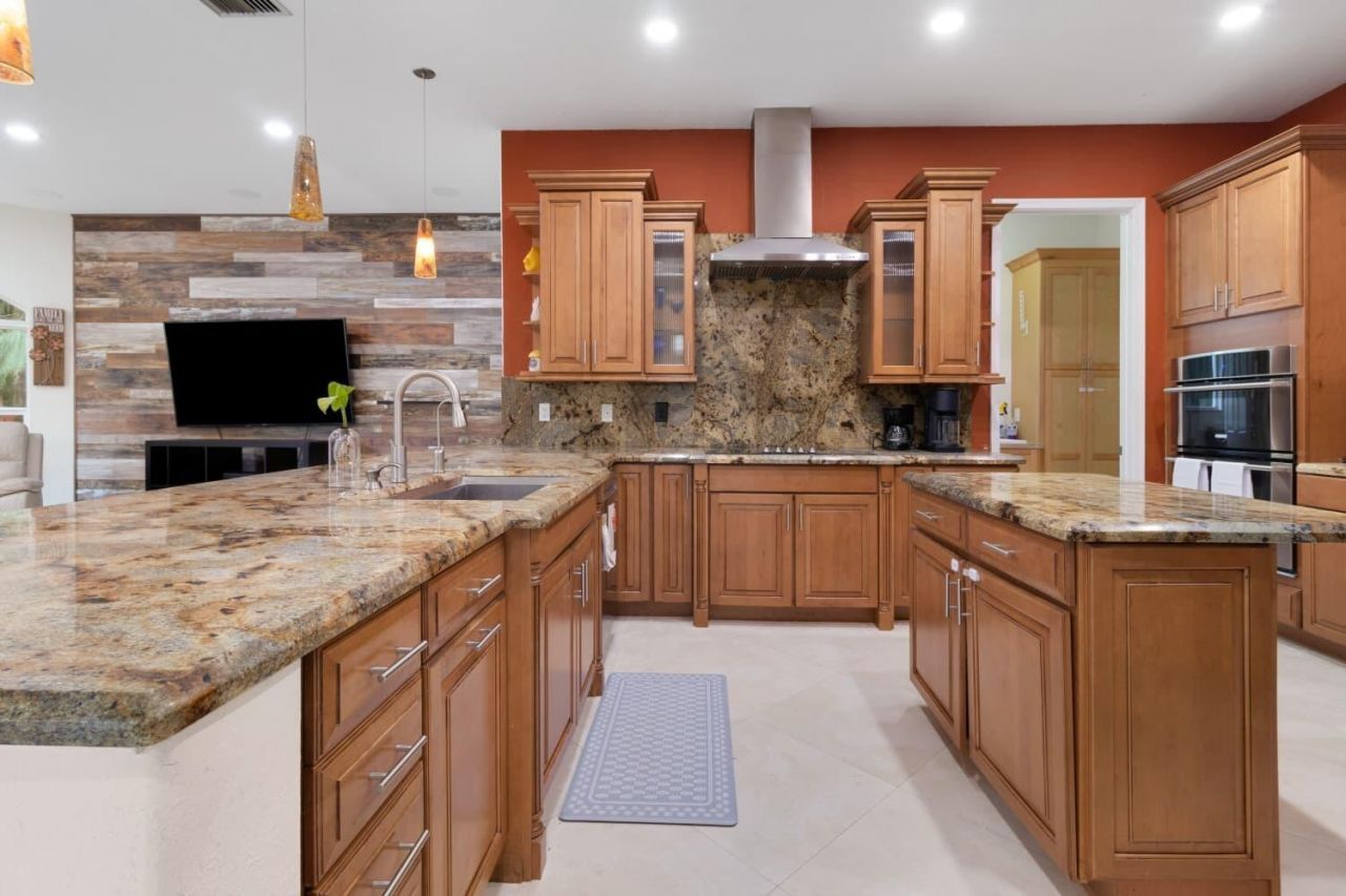 6301 SW 58th Court, Davie, FL 33314 Photo