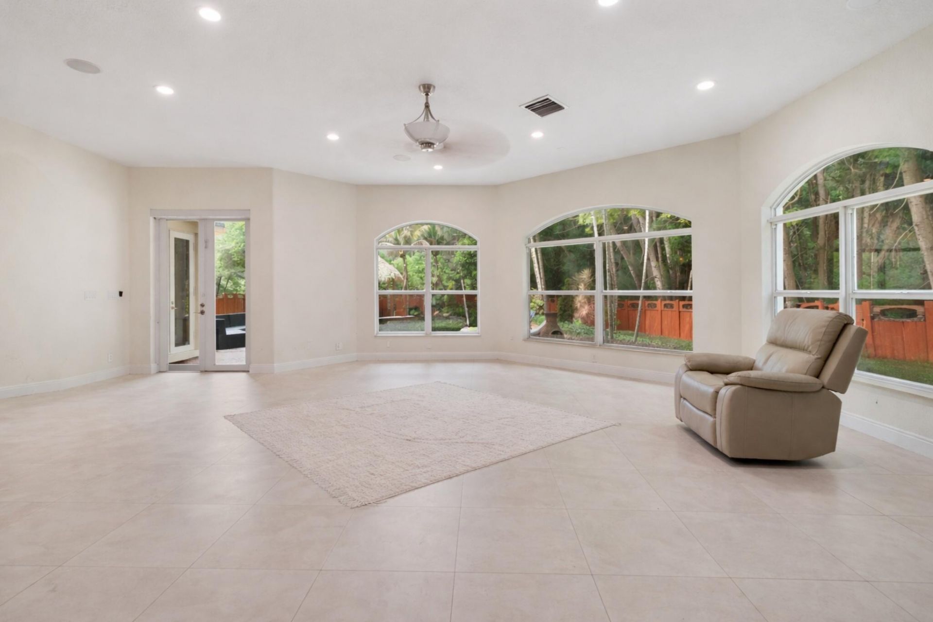 6301 SW 58th Court, Davie, FL 33314 Photo