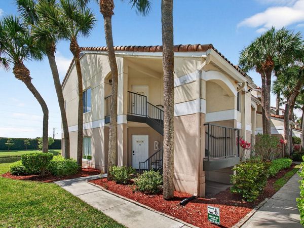 815 Boynton Beach Boulevard, Unit 6-201, Boynton Beach, FL 33426
