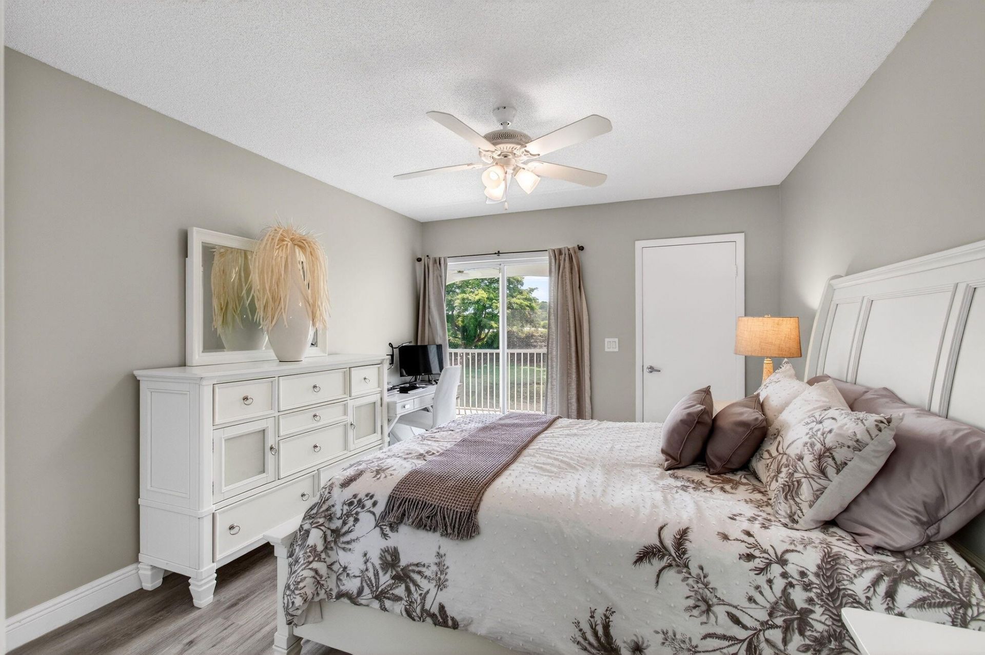 815 Boynton Beach Boulevard, Unit 6-201, Boynton Beach, FL 33426 Photo