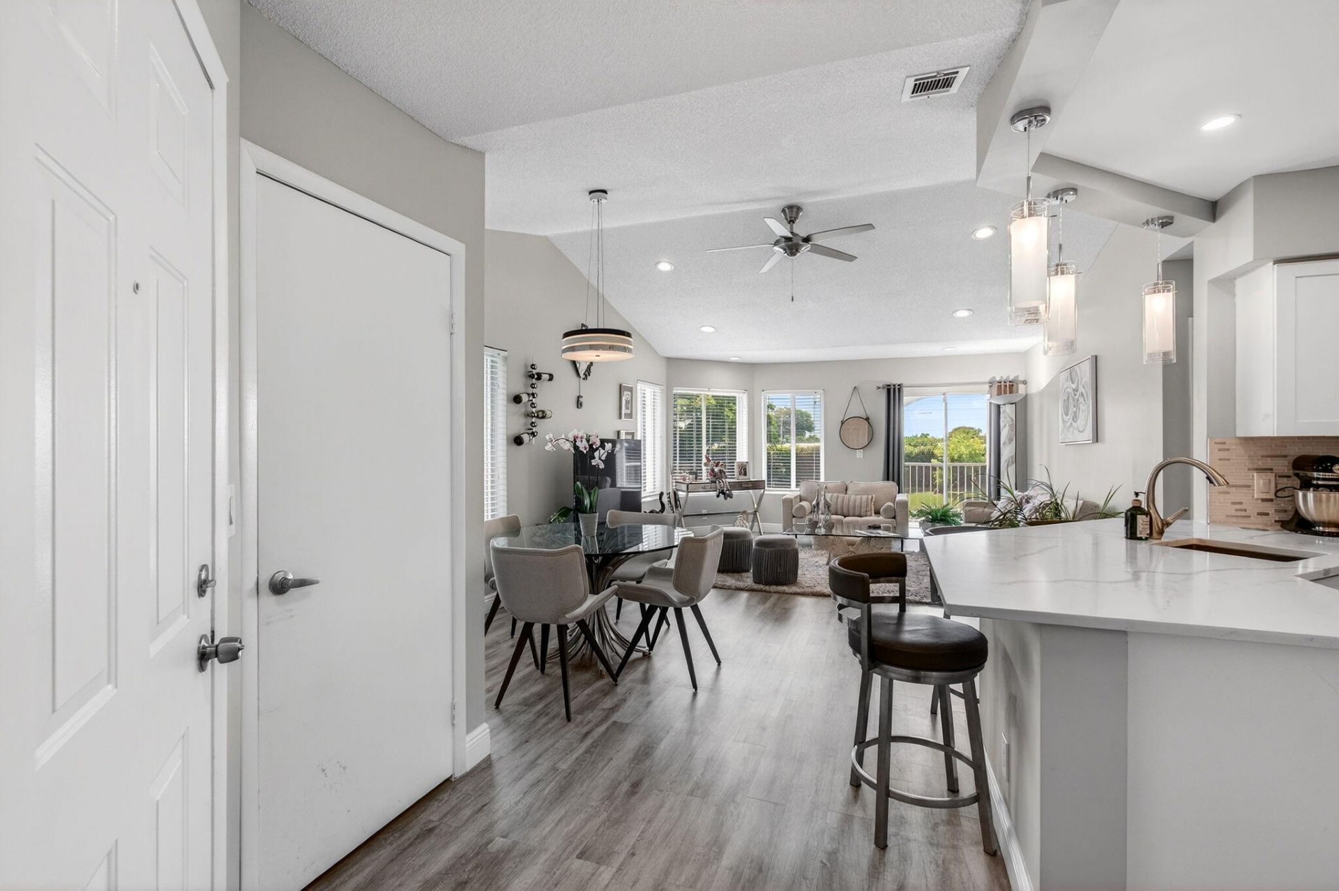 815 Boynton Beach Boulevard, Unit 6-201, Boynton Beach, FL 33426 Photo