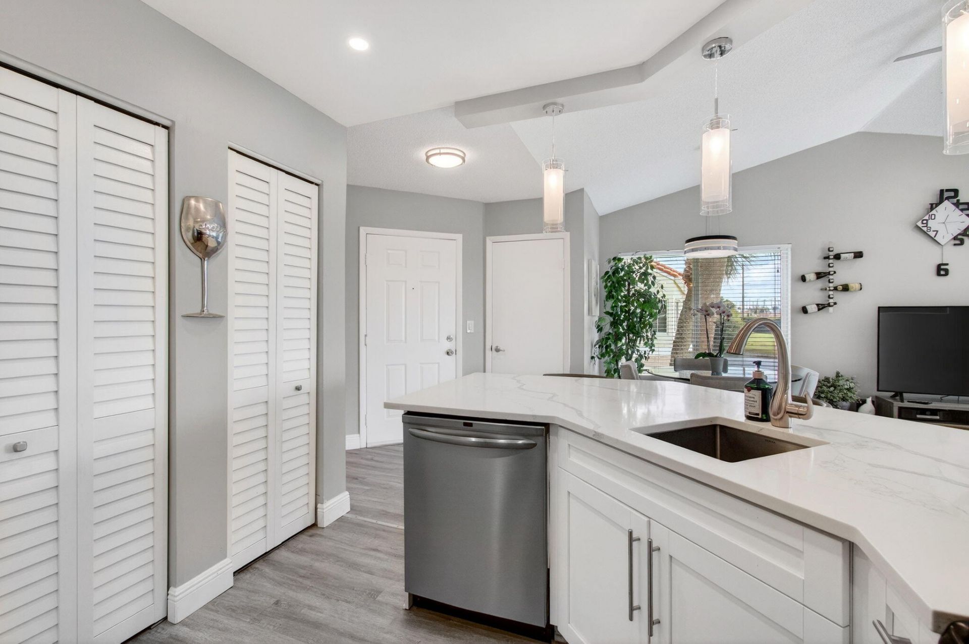 815 Boynton Beach Boulevard, Unit 6-201, Boynton Beach, FL 33426 Photo