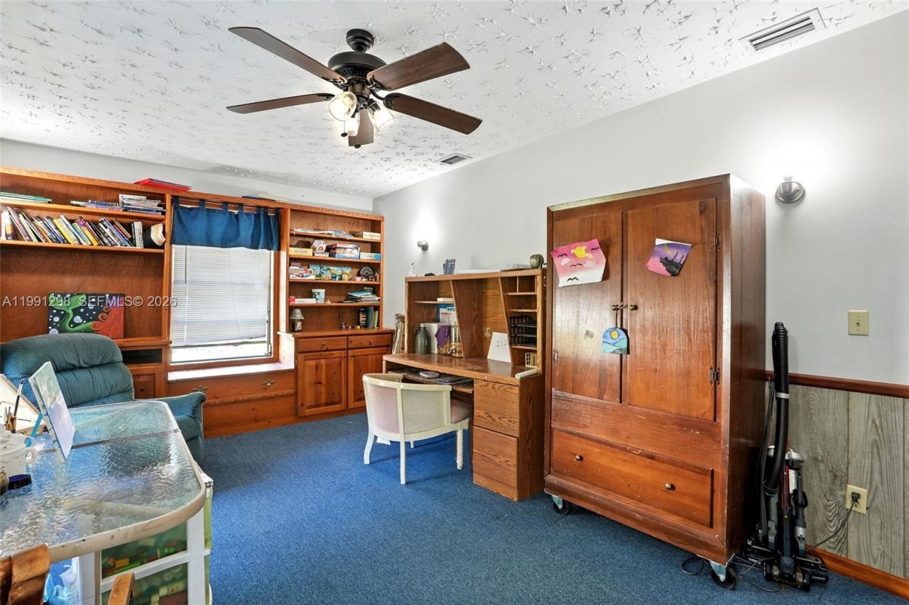 5006 Pike Ln, La Belle, FL 33935 Photo