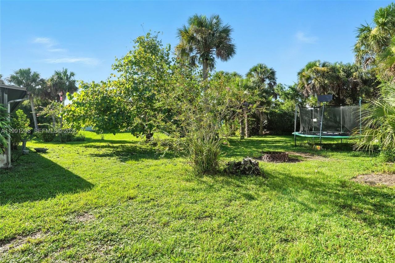 5006 Pike Ln, La Belle, FL 33935 Photo