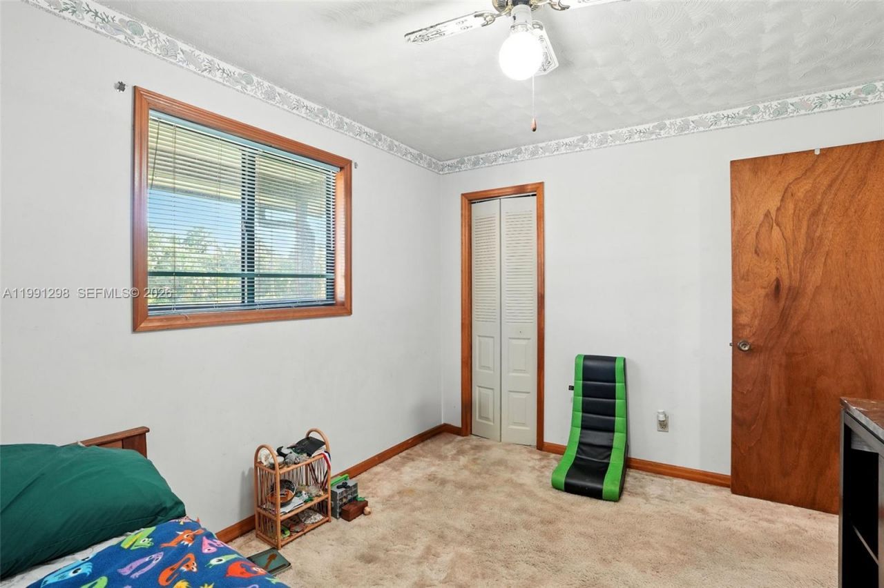 5006 Pike Ln, La Belle, FL 33935 Photo