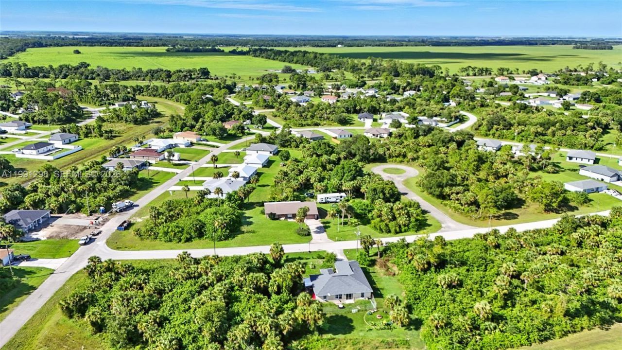 5006 Pike Ln, La Belle, FL 33935 Photo