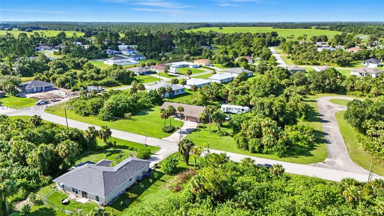 5006 Pike Ln, La Belle, FL 33935 Photo