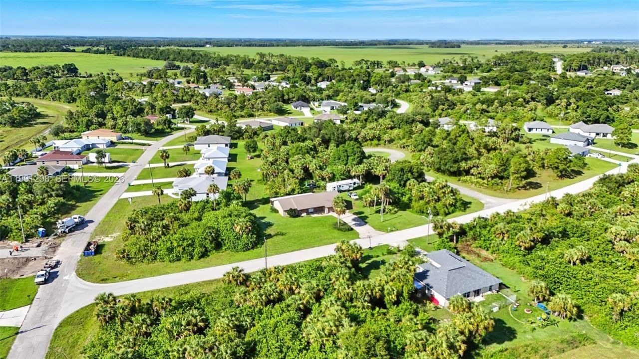 5006 Pike Ln, La Belle, FL 33935 Photo