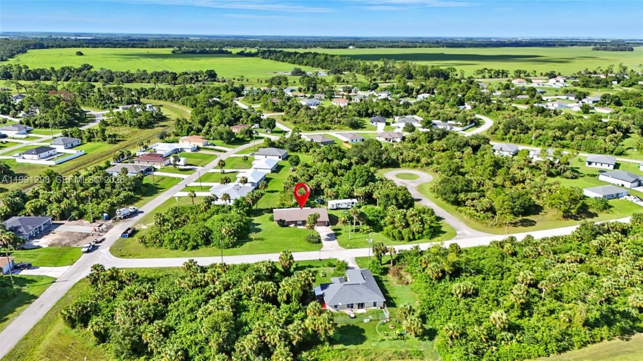 5006 Pike Ln, La Belle, FL 33935 Photo