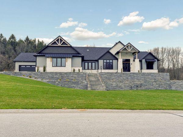 32170 Bent Oak Trail, Niles, MI 49120