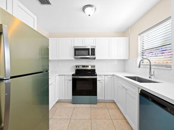 3281 E Golf Boulevard, Unit 4, Pompano Beach, FL 33064